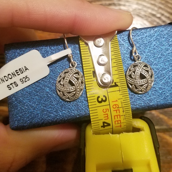 Sterling Silver earrings 925 - Picture 4 of 5